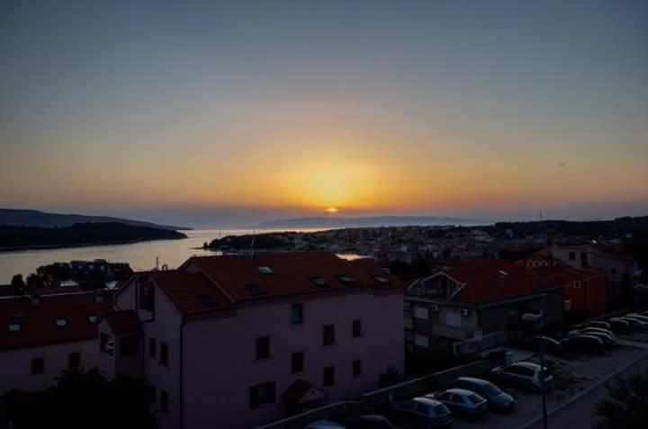Panorama Sunset Apartments Црес Экстерьер фото